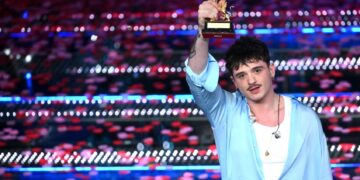 (Видео) Италија избра песна што ќе ја претставува на Евровизија, Оли е победникот на годинешното „Санремо“
