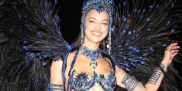 (Фото) Жешката Ирина Шајк на карневалот во Рио