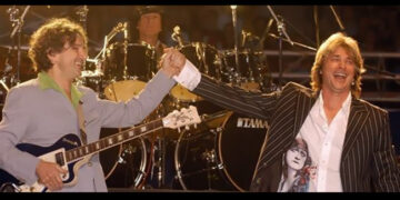 Гласот на генерациите повторно одекнува: „Бијело дугме“ се случува повторно – во Скопје, во живо