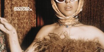 Fashion Group Digital Magazine: Една година креативност, мода и инспирација!