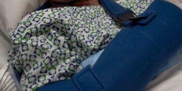 Бекам заврши во болница: „Тато, оздрави брзо“