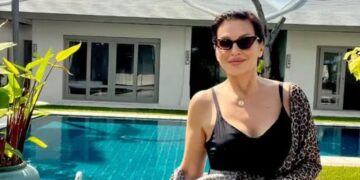 Нина воодушевува на секој чекор, овој пат во фустан од „милион долари“