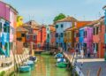 Објавена листа на најшарени дестинации во светот – италијанскиот остров Бурано на врвот