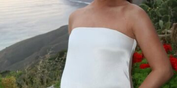 Таа штотуку се породи, но сака што поскоро да си го врати совршеното тело