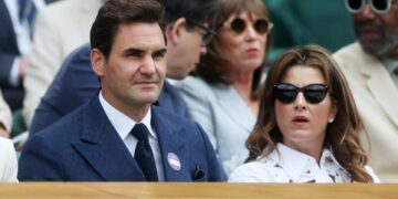 Роџер Федерер разделен од својата сопруга на Вимблдон поради протокол