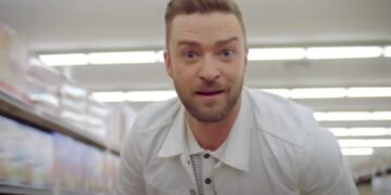 Џастин Тимберлејк откри дека боледува од лајмска болест: „Зад сцената водев тешка борба“