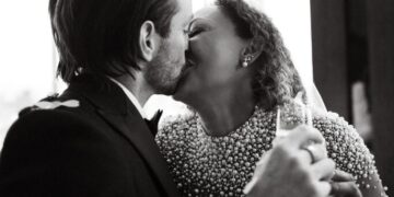 Поранешната „спајс девојка“ повторно се омажи за истиот маж