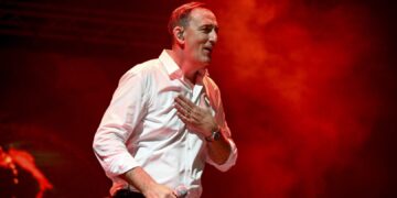 Антички беше претесен да ги собере фановите: Сергеј Ќетковиќ ја отвори душата под ѕвезденото небо над Охрид