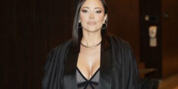 Прва фотографија од ќерката на Александра Пријовиќ и Филип Живојиновиќ, се огласи и пејачката: „Животот ни даде сè!“