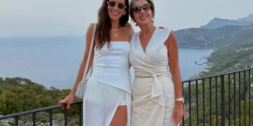 (Фото) Ана Ивановиќ јавно и се обрати на својата мајка: Среќен роденден на најпрекрасната и најинспиративна жена на светот