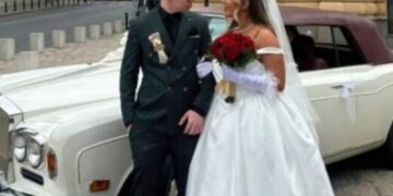 Вонбрачната ќерка на Кеба го отпеа хитот на нејзината мајка на свадба, младенците во транс, подготвија кафетин за гостите