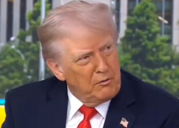 (Видео) Трамп „реши“ војна меѓу Албанија и Азербејџан – која никогаш не постоела