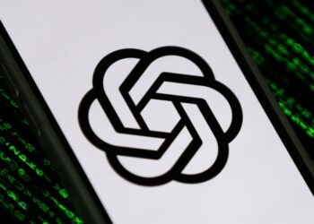 OpenAI со загрижувачки податоци: Еден милион корисници на ChatGPT неделно сакаат да се самоубијат