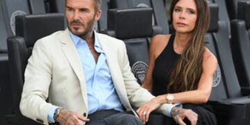 Викторија Бекам поминала низ пекол: „Ме мереа во живо во емисија откако се породив“