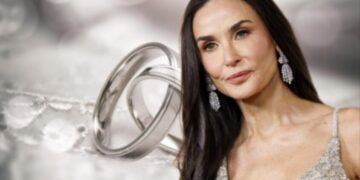 Деми Мур откри: Го изневерив сопругот ноќта пред венчавката