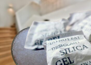 Не ги фрлајте: Кесичките што ги добивате со чевлите имаат одлична примена низ куќата