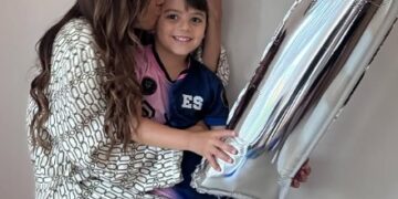 Ева Лонгорија открива зошто чекала до 43 години за да стане мајка