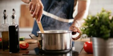 Тие стануваат отров: никогаш не смеете повторно да ги загревате овие намирници