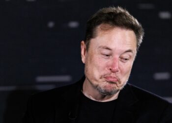 Европската комисија го казни X на Маск со 120 милиони евра