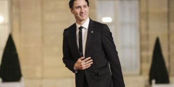 Џастин Трудо ја потврди врската со Кејти Пери, објави заедничка фотографија