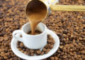 Дали пиете кафе на празен стомак? Еве што треба да знаете