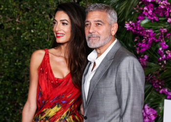 Џорџ и Амал Клуни станаа државјани на Франција: „Тука нема папараци, децата ни се побезбедни“