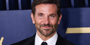 Бредли Купер ѝ предложи брак на најпознатата манекенка во светот