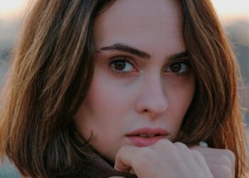 Без ботокс: 5 начини за намалување на брчките околу устата