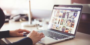 Пет совети за да избегнете измама на интернет