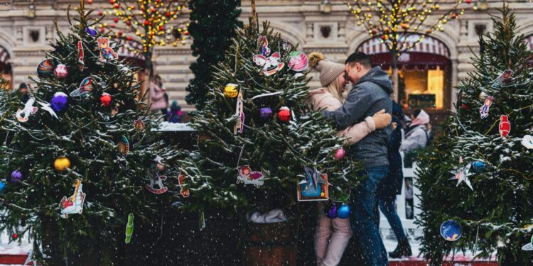 Припадниците на 2 хороскопски знаци можат да очекуваат љубов оваа зима