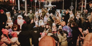 (Фото) Викенд исполнет со празнична магија на „Патека на радоста“ во општина Илинден