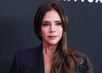 (Видео) Една е Викторија Бекам: „Тешко е да се биде јас, но некој мора и тоа да го прави“