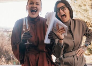 Миа Костова и Тијана Скулиќ со сопствен труд си купија плацеви во Соње и станаа сосетки