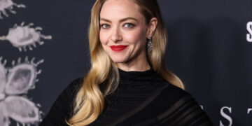 (Видео) Кој би рекол дека Аманда Сејфрид правела нешто на лицето