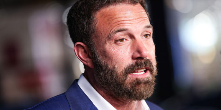 Лина Еско за снимањето со Афлек: „Само се кикотевме во креветот!“