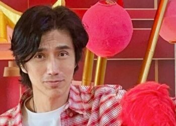 (Фото) Објави „селфиња што никој не ги споделува на социјалните мрежи“ и предизвика лавина од коментари