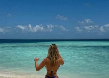 (Фото) Објави „селфиња што никој не ги споделува на социјалните мрежи“ и предизвика лавина од коментари