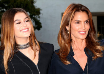 (Фото/Видео) Наполни 60 години, а сè уште го има целиот свет под своите нозе