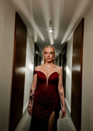 (Видео) Тамара Волческа не брои до 3 – ново, смело и најзрело издание на нашата пејачка