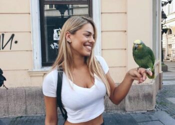 Поранешната членка на „Hurricane“ е трудна: „Бременоста нè изненади“