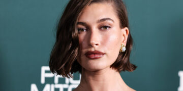 Хејли Бибер: Докторката ме советуваше да не останам бремена, но јас останав