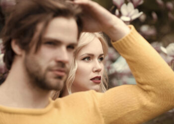 (Видео) Познатиот актер на црвениот тепих со убава Србинка – тие се во брак 26 години