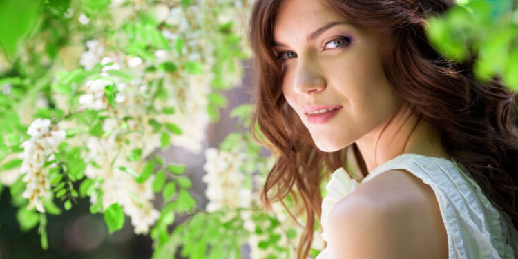 (Видео) Познатиот актер на црвениот тепих со убава Србинка – тие се во брак 26 години