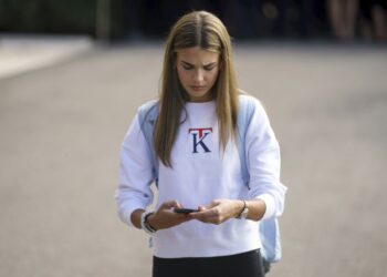 Најстарата внука на Доналд Трамп, Каи, привлече внимание на Мајами Опен