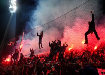 (Видео) Лудило во БиХ по квалификациите за Светското првенство: Илјадници луѓе славеа на улиците