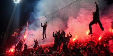 (Видео) Лудило во БиХ по квалификациите за Светското првенство: Илјадници луѓе славеа на улиците