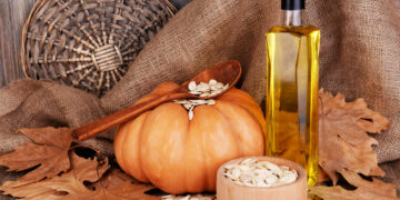 Неверојатната моќ на маслото од семки од тиква за телото и кожата