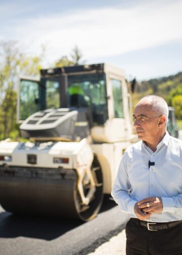 Коњановски: Започна асфалтирањето на „СРУ 5“ во Битола: нова улица што ги поврзува „Партизанска“ и „Крушевска република“