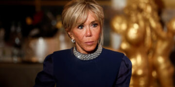 „Ја видов темнината на светот“: Исповедта на Брижит Макрон ја потресе Франција