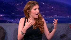 (ВИДЕО) Старо интервју хи запали социјалните мрежи: Ана Кендрик откри што се случило со Кети Пери, додека растат сериозни обвинувања